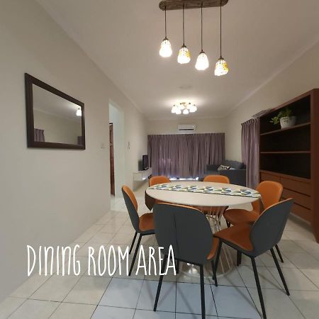 Sabakuba Homestay Marina Court Condominium Кота-Кинабалу Экстерьер фото